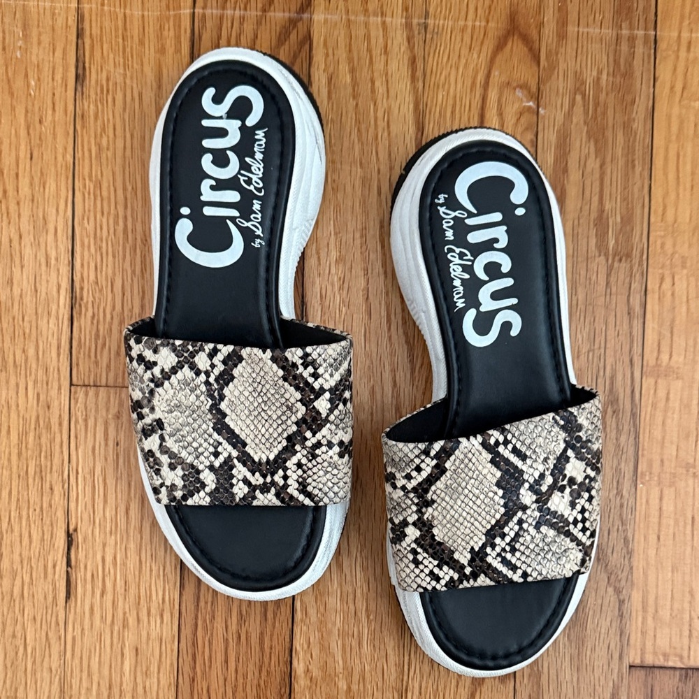 Circus NY by Sam Edelman women’s size 7 skin snake-platform slip-on sandal